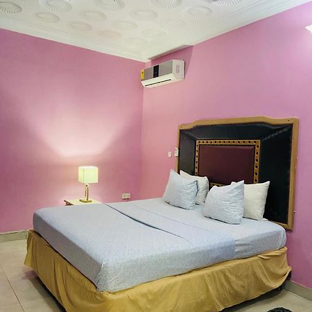 Heaven Gate Hotel Accra Esterno foto